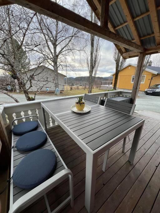 Idyllisk Minihus I Landlige Omgivelser - Med 5 Sengeplasser Og Parkering Asen Exterior photo